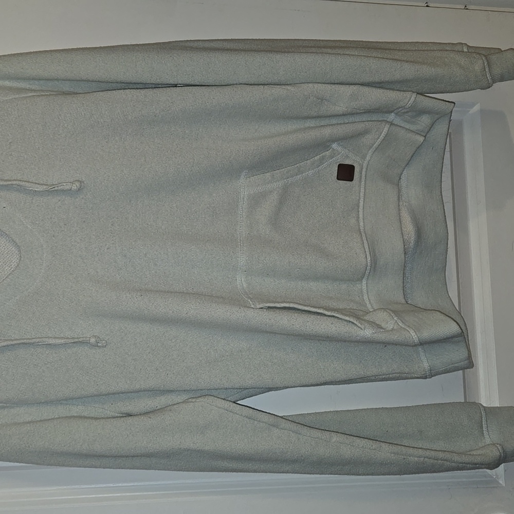 Roxy light weight hoodie